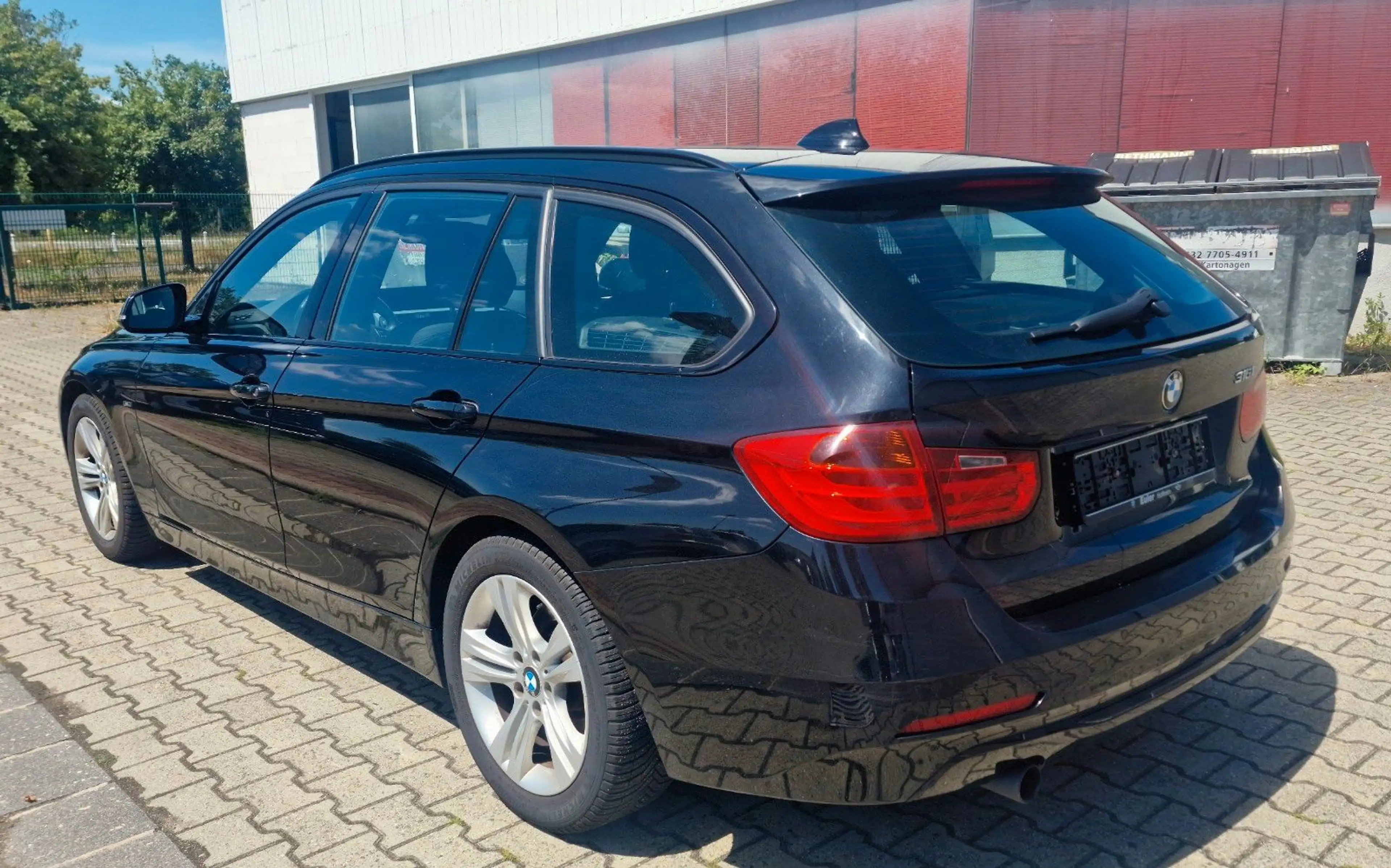 BMW 316 i F31 2 Hand Xenon Automatik AHK Schwenkb. — photo 11