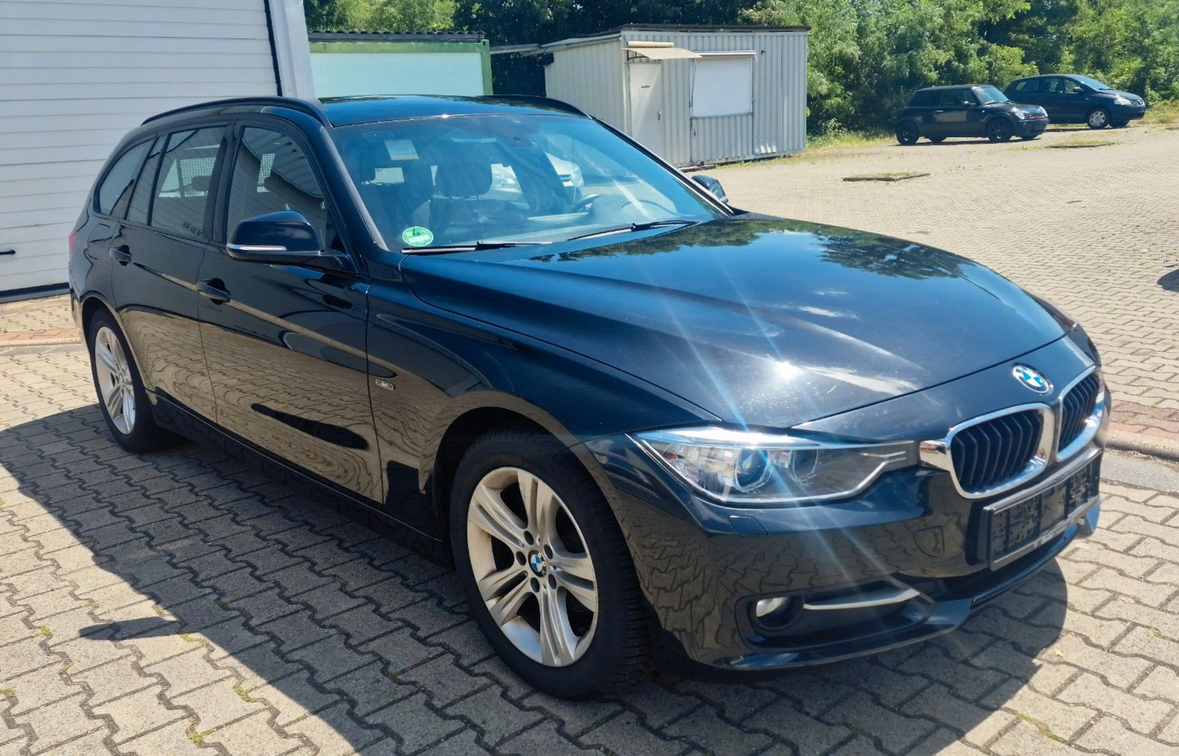 BMW 316 i F31 2 Hand Xenon Automatik AHK Schwenkb. — photo 5