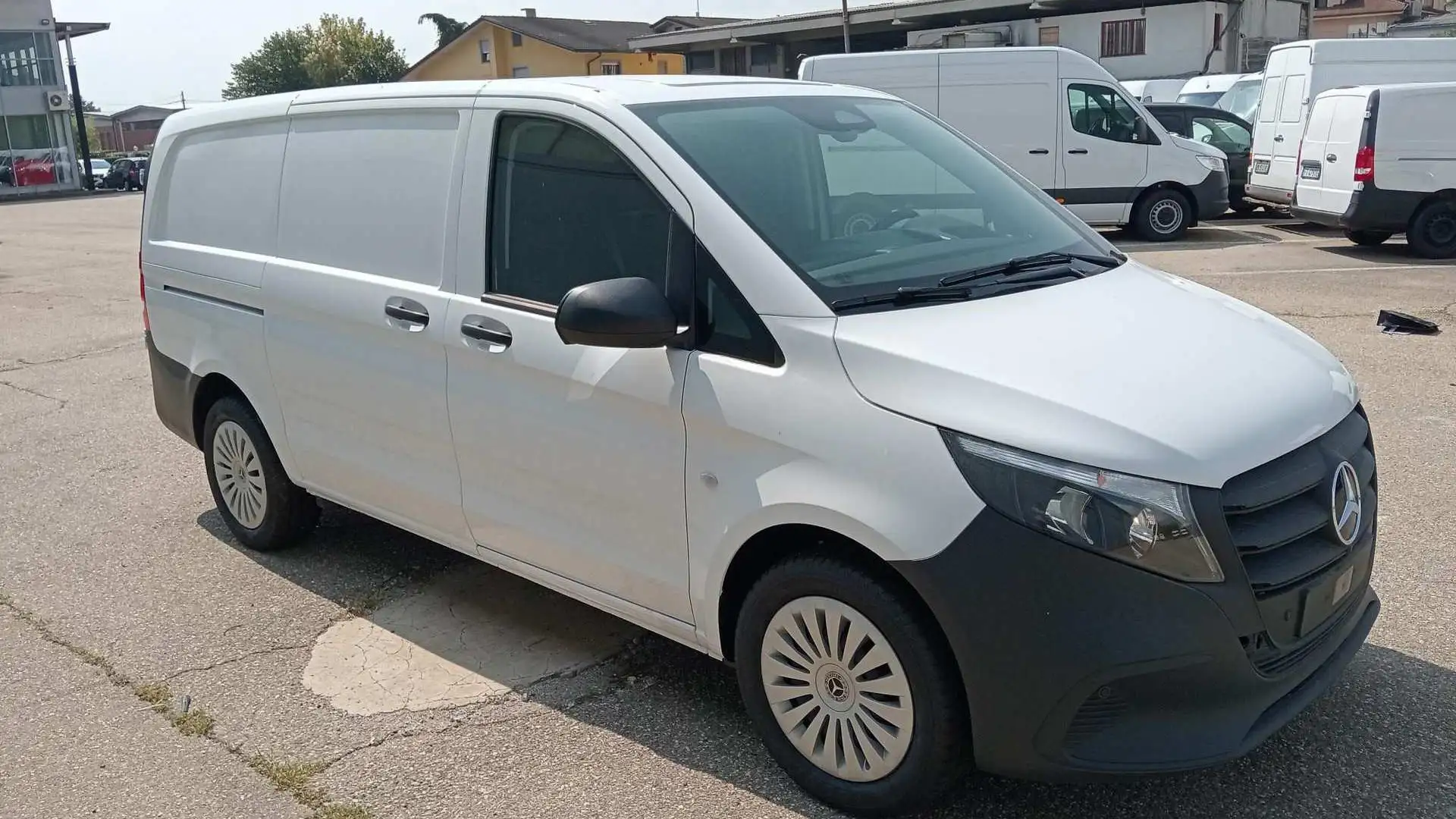 Mercedes-Benz Vito Furgone PRO 116 CDI Long Bianco - 2