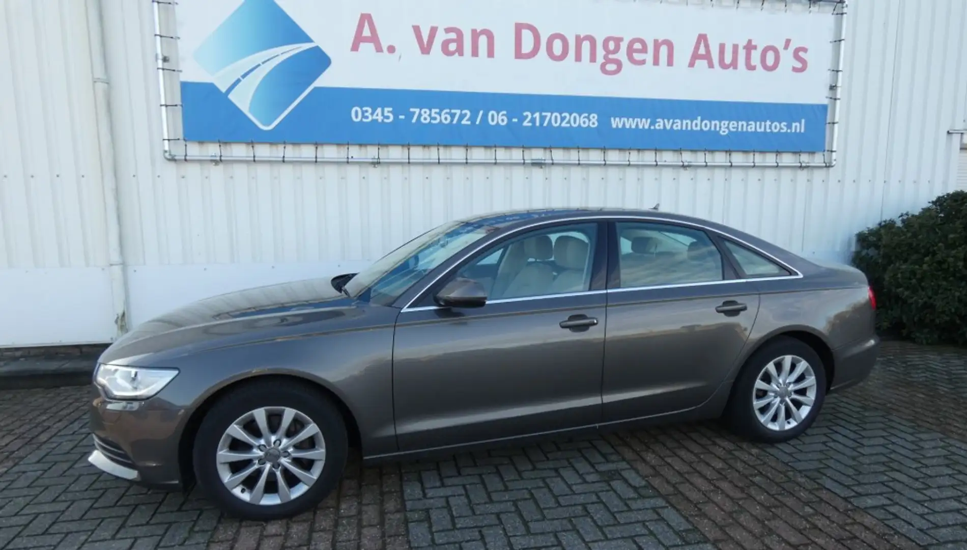 Audi A6 2.8 FSI PRO LINE PLUS AUT,1e EIGNR,DealerOH,Trhaak Gris - 1
