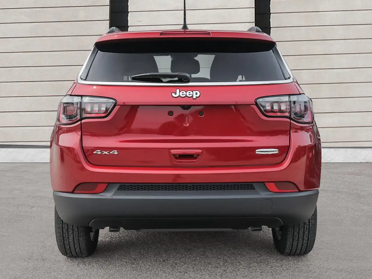 Jeep Compass снимка Jeep Compass
