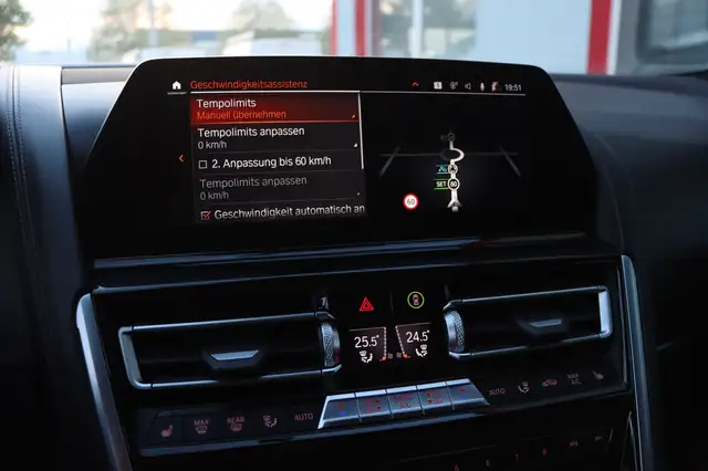 BMW M850 M850 i xDrive | Individuallackierung | Carbon | Ansicht 45