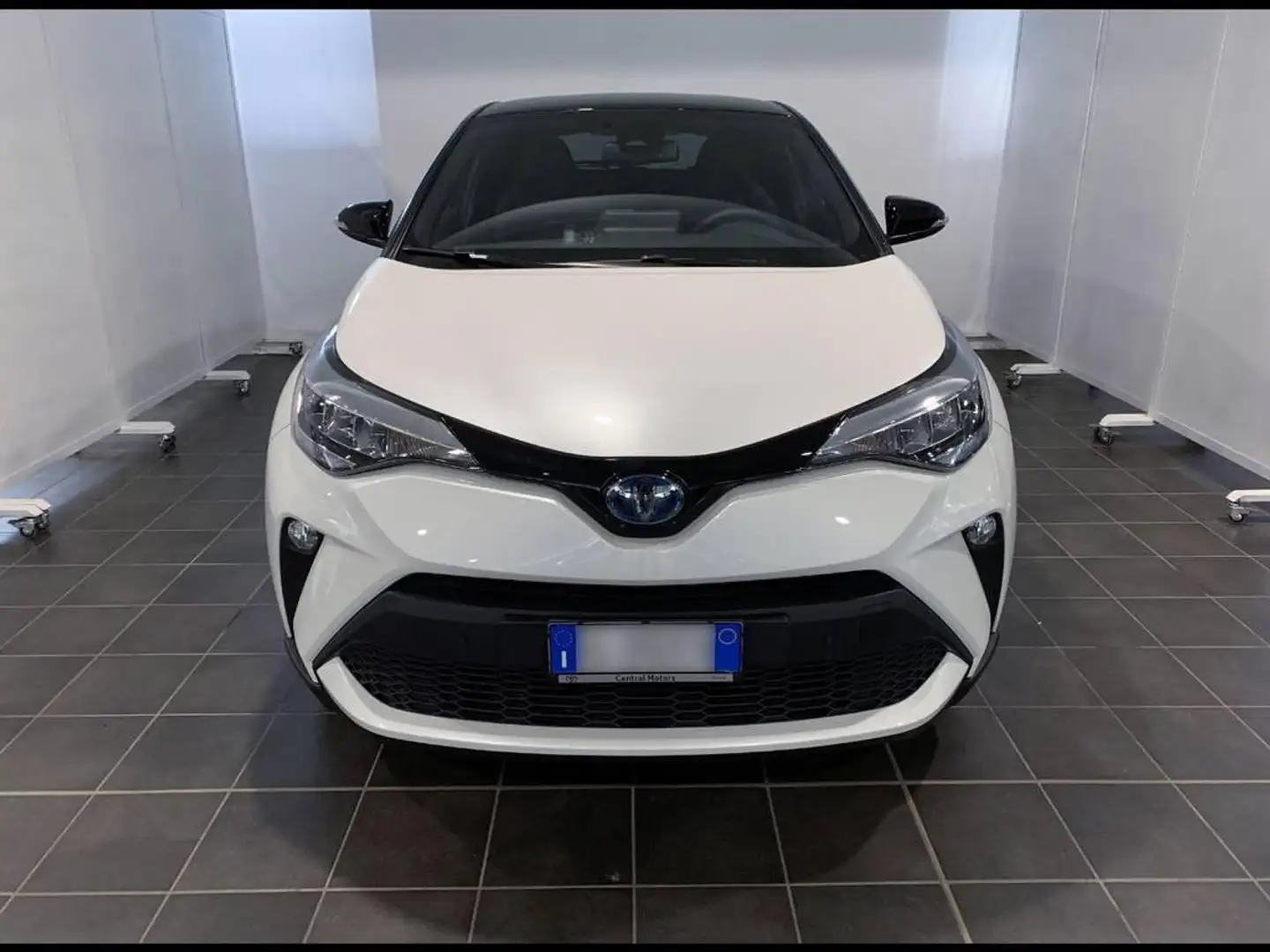 Toyota C-HR 2.0h Trend e-cvt Nero - 1