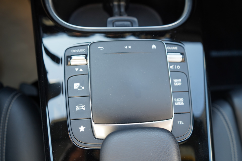 Mercedes-Benz A 180 A180 AMG-Line Android Apple Digitales Cockpit Sitz — photo 17