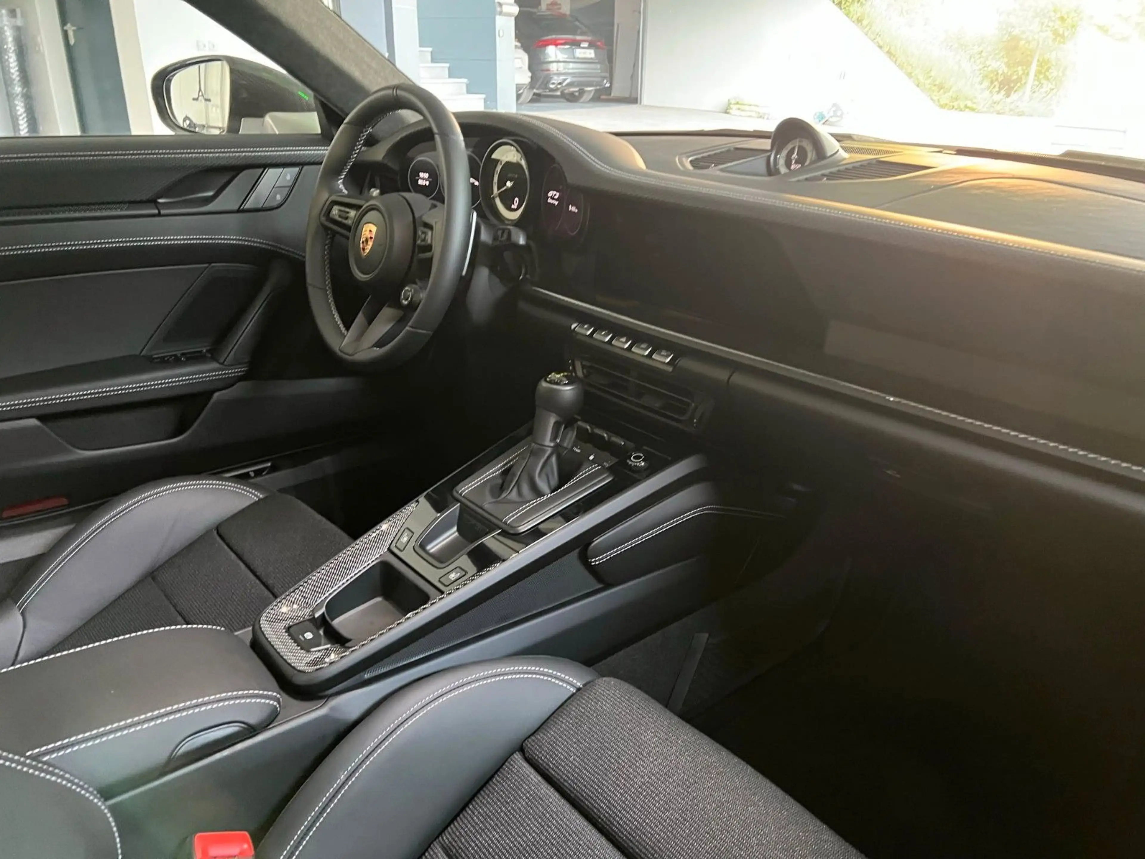 Porsche 992 GT3 Touring /Lift/PCCB/Matrix/Carbon — photo 7