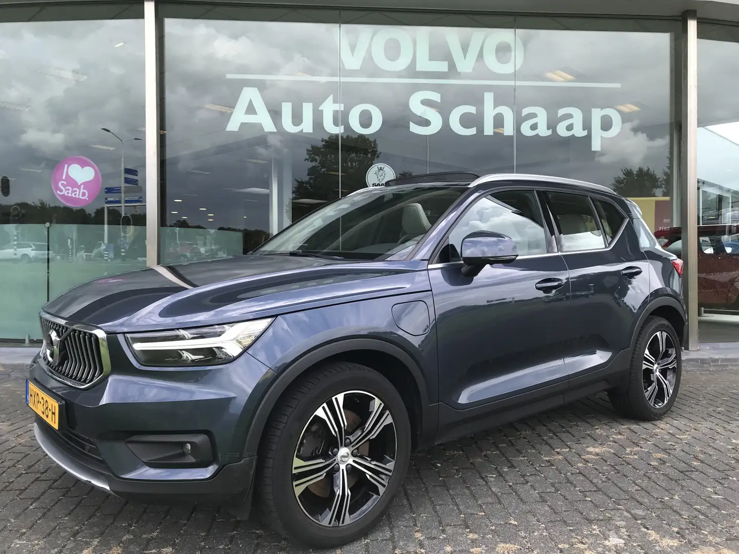 Volvo XC40 1.5 T5 Recharge Inscription | Rijklaar incl 12 mnd Blauw - 1