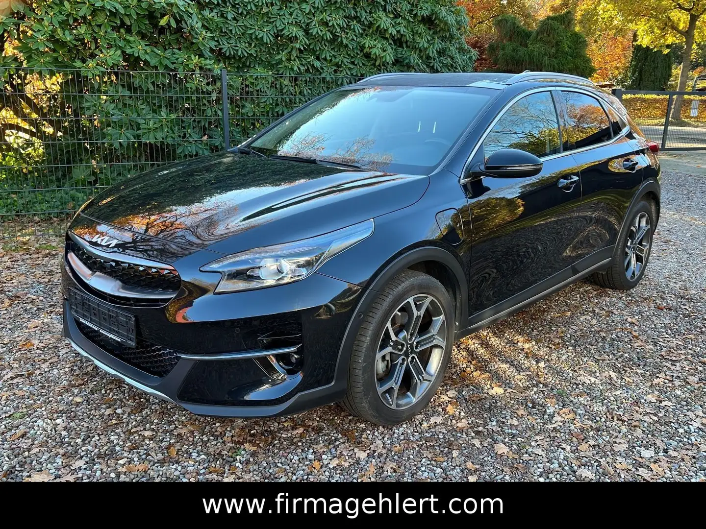Kia XCeed Platinum Edition Plug-in Hybrid PANO Schwarz - 1