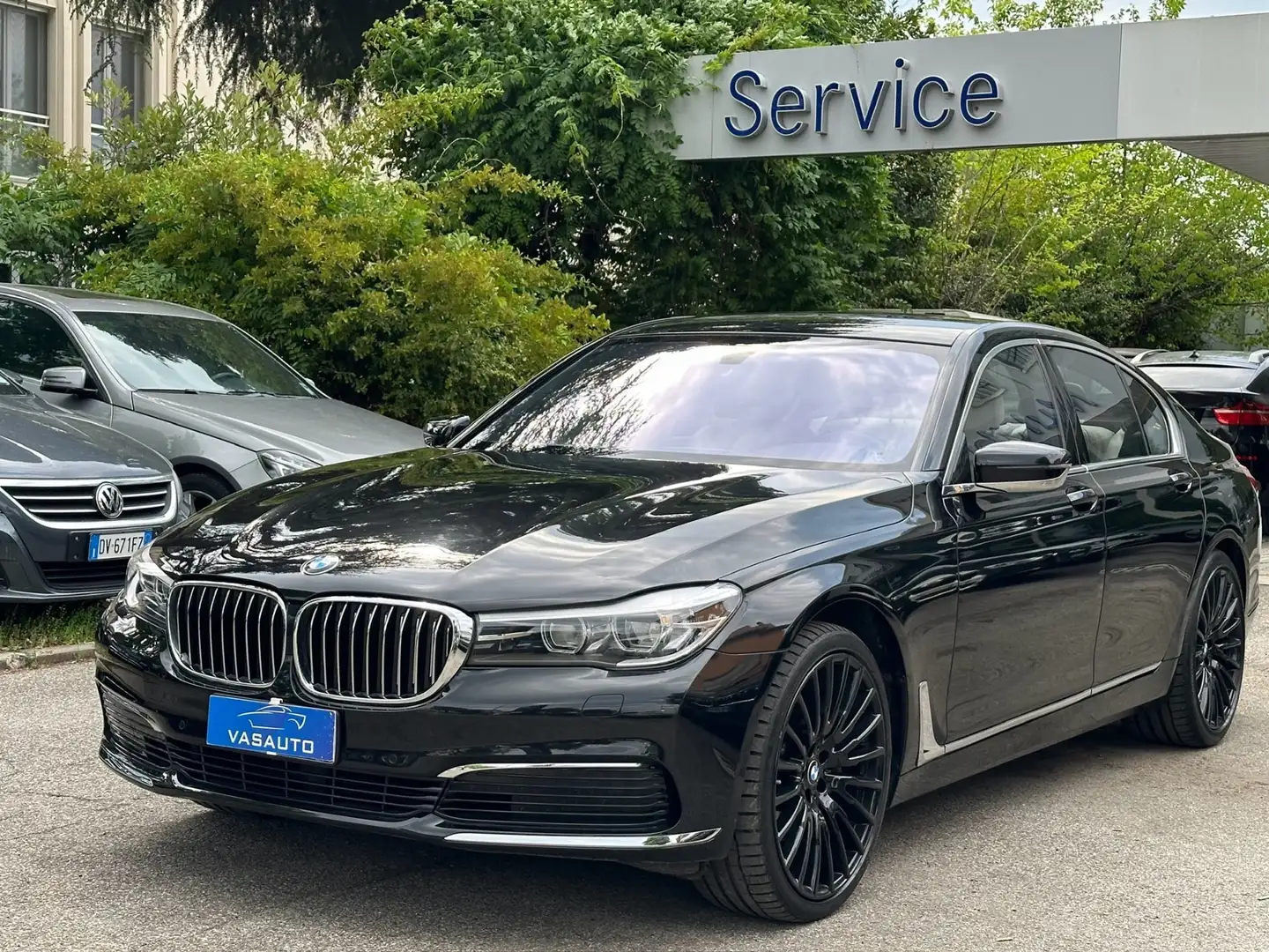 BMW 730 730d xDrive Luxury Negro - 2