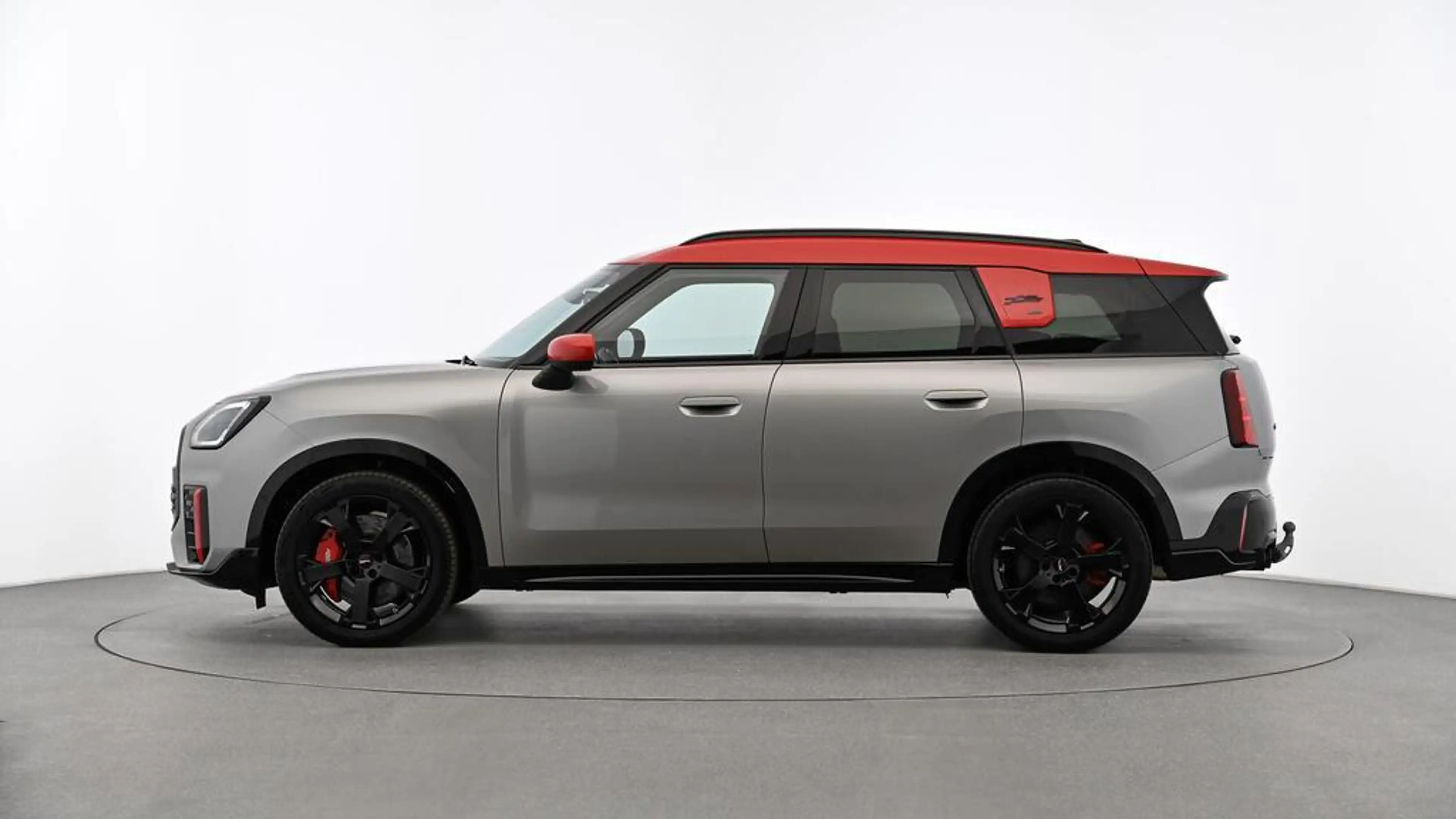 MINI JCW Countryman All4 John Cooper Works Trim — photo 2