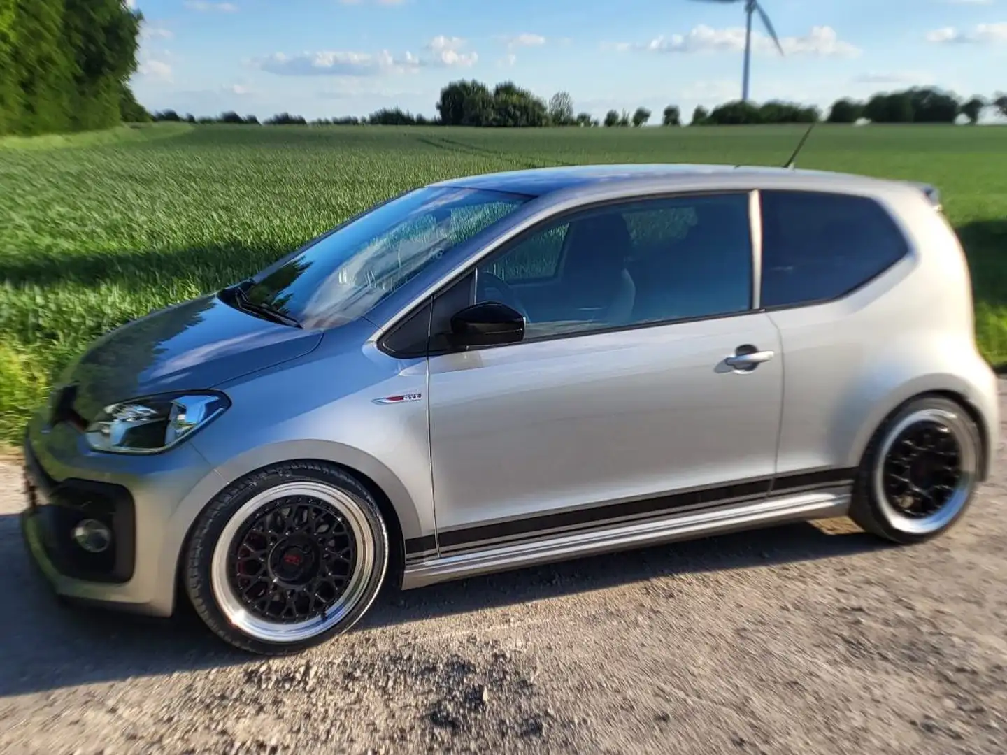 Volkswagen up! GTI!  BK Performance, HG Motorsport, LEVELA, FORGE Gris - 2