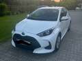 Toyota Yaris Yaris 1.5 Comfort Hybrid ( orig. 15 tkm, Kamera) Weiß - thumbnail 5