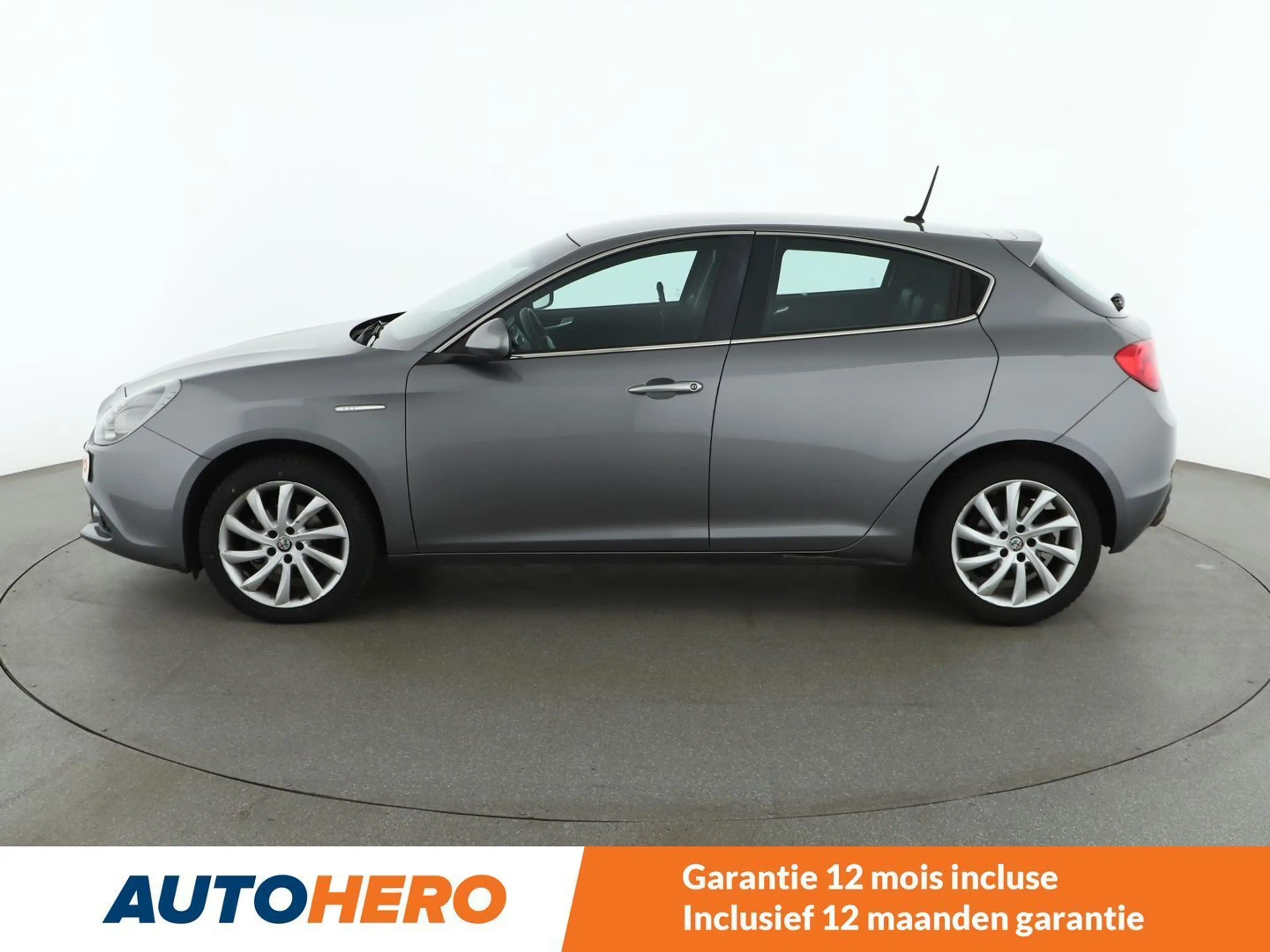Alfa Romeo Giulietta 1.4 Turbo Super — photo 3