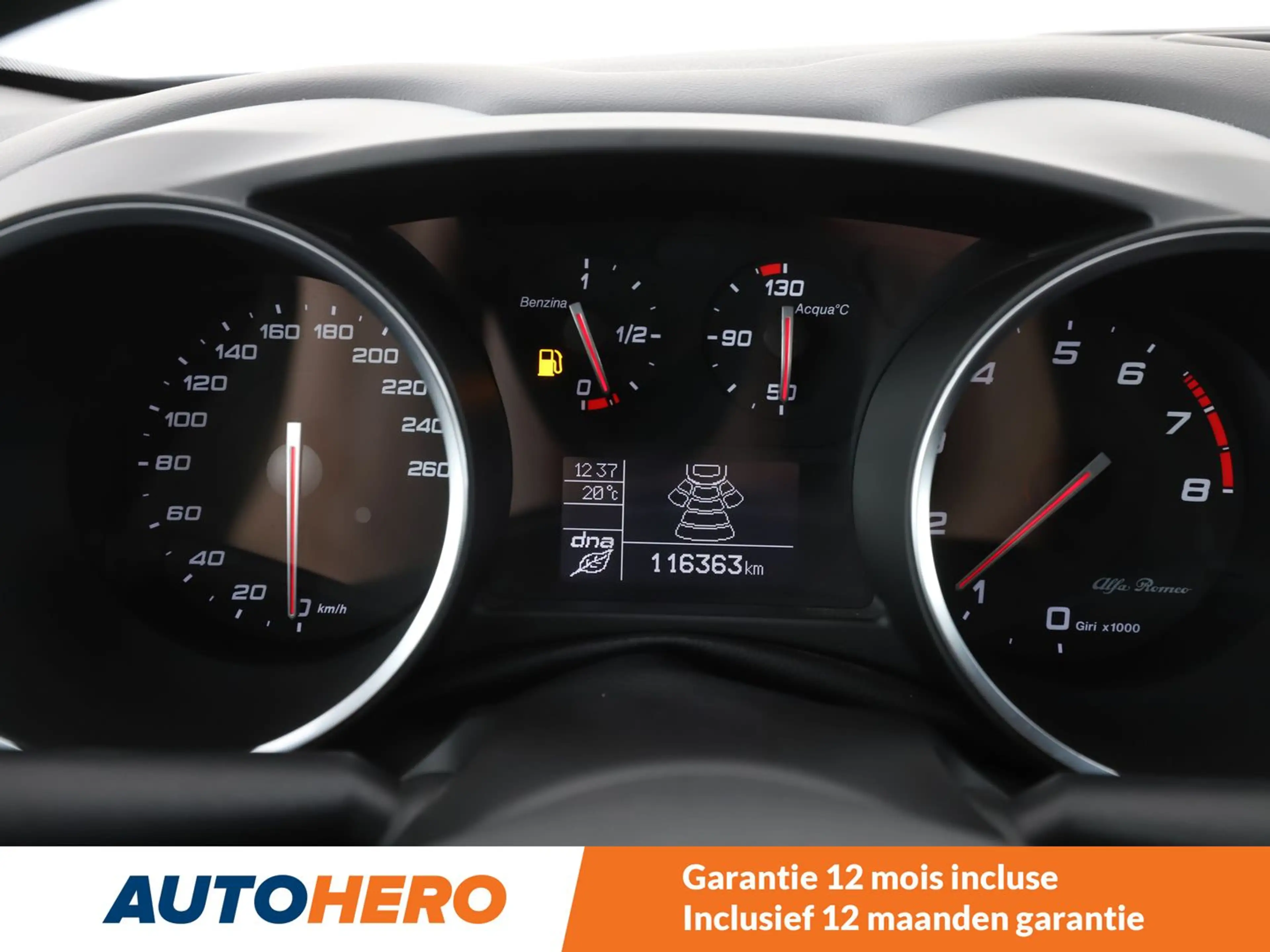 Alfa Romeo Giulietta 1.4 Turbo Super — photo 9