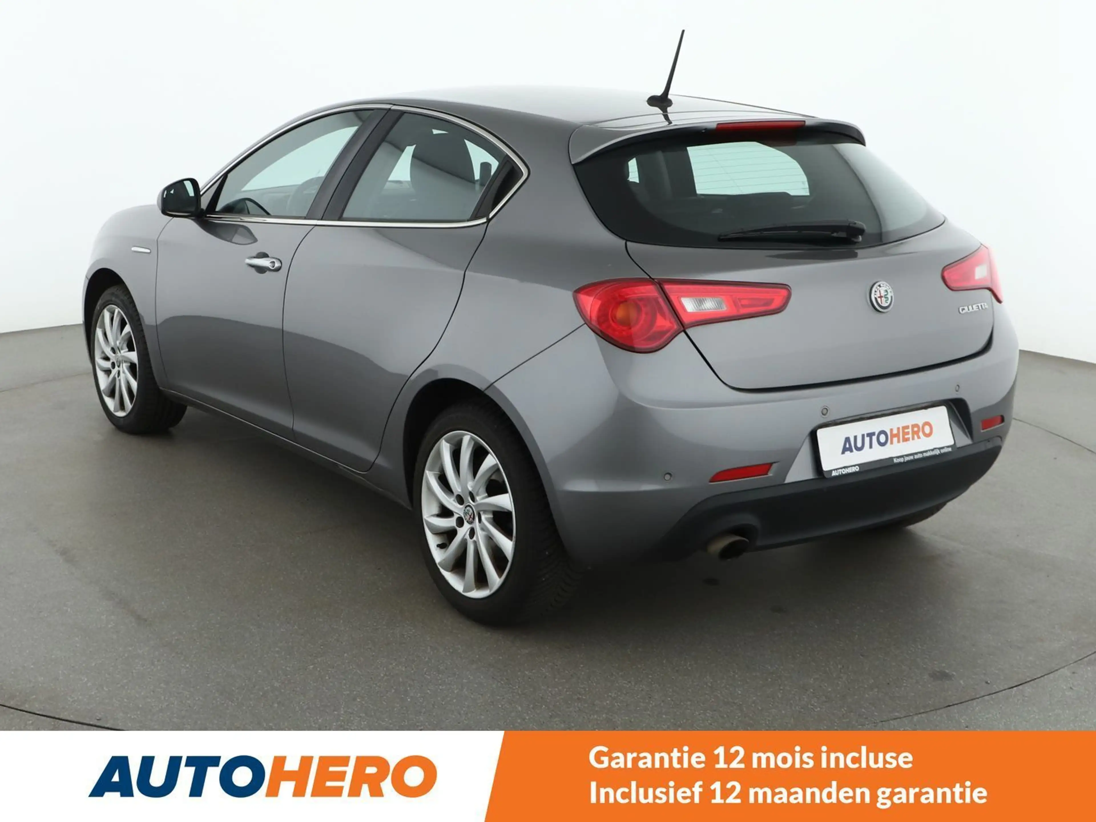 Alfa Romeo Giulietta 1.4 Turbo Super — photo 4