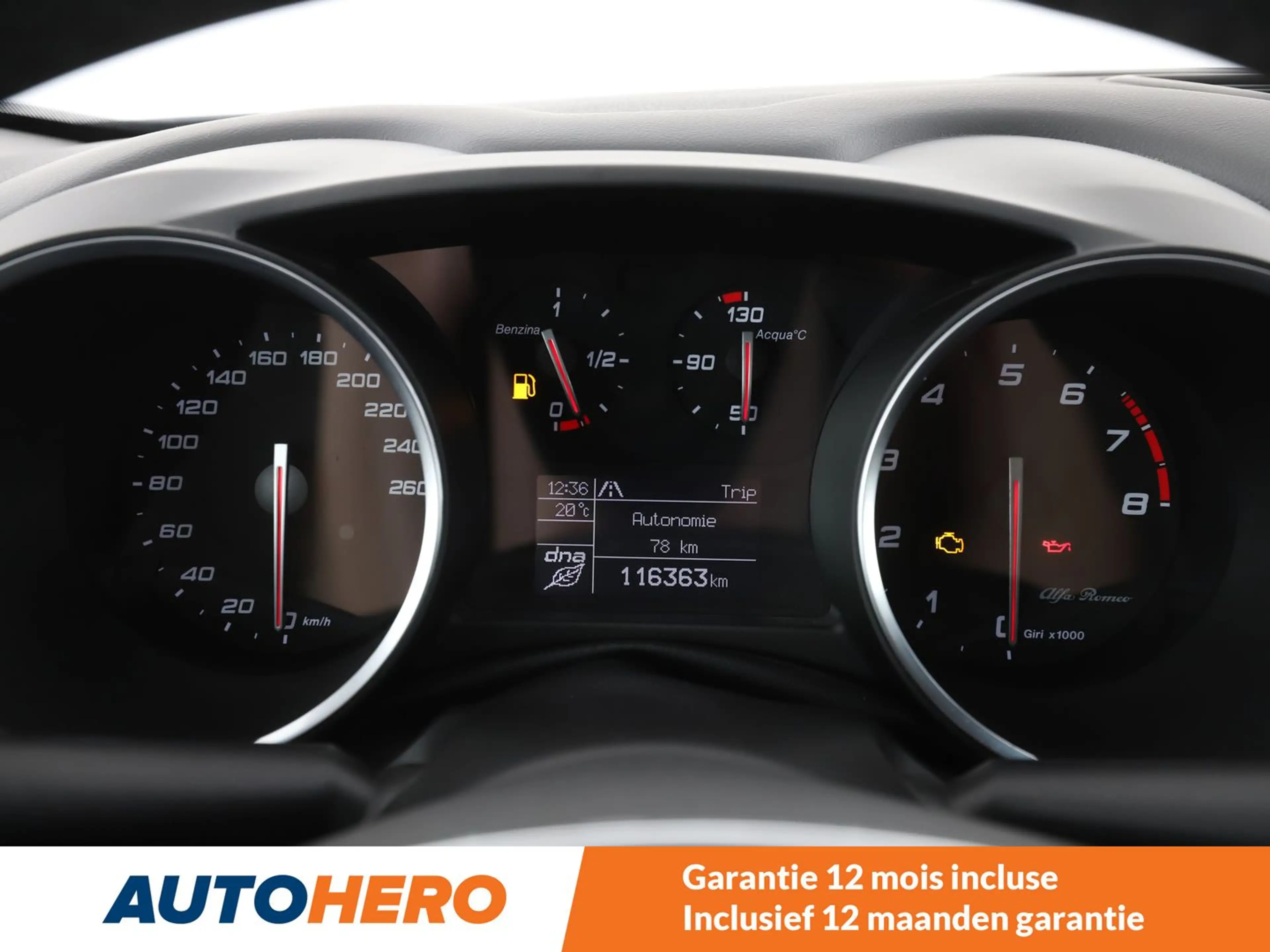 Alfa Romeo Giulietta 1.4 Turbo Super — photo 8