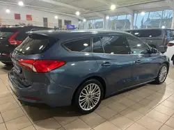 Ford Focus 1.0 EcoBoost Turnier Titanium NAVI, CAM, AHK, ALU 17", HUD, PDC