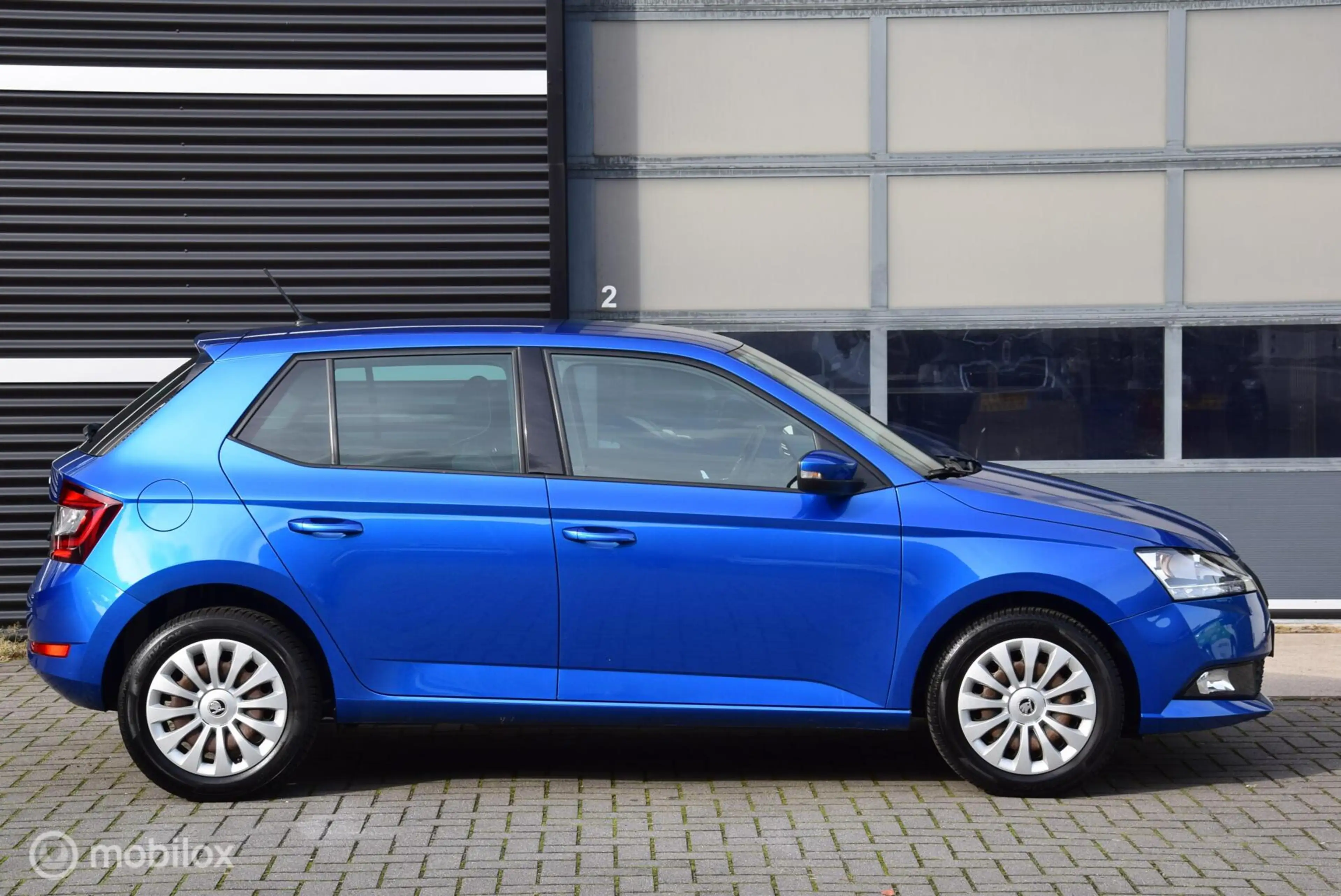 Skoda Fabia 1.0 TSI Business Edition cruise control Apple carp — photo 4