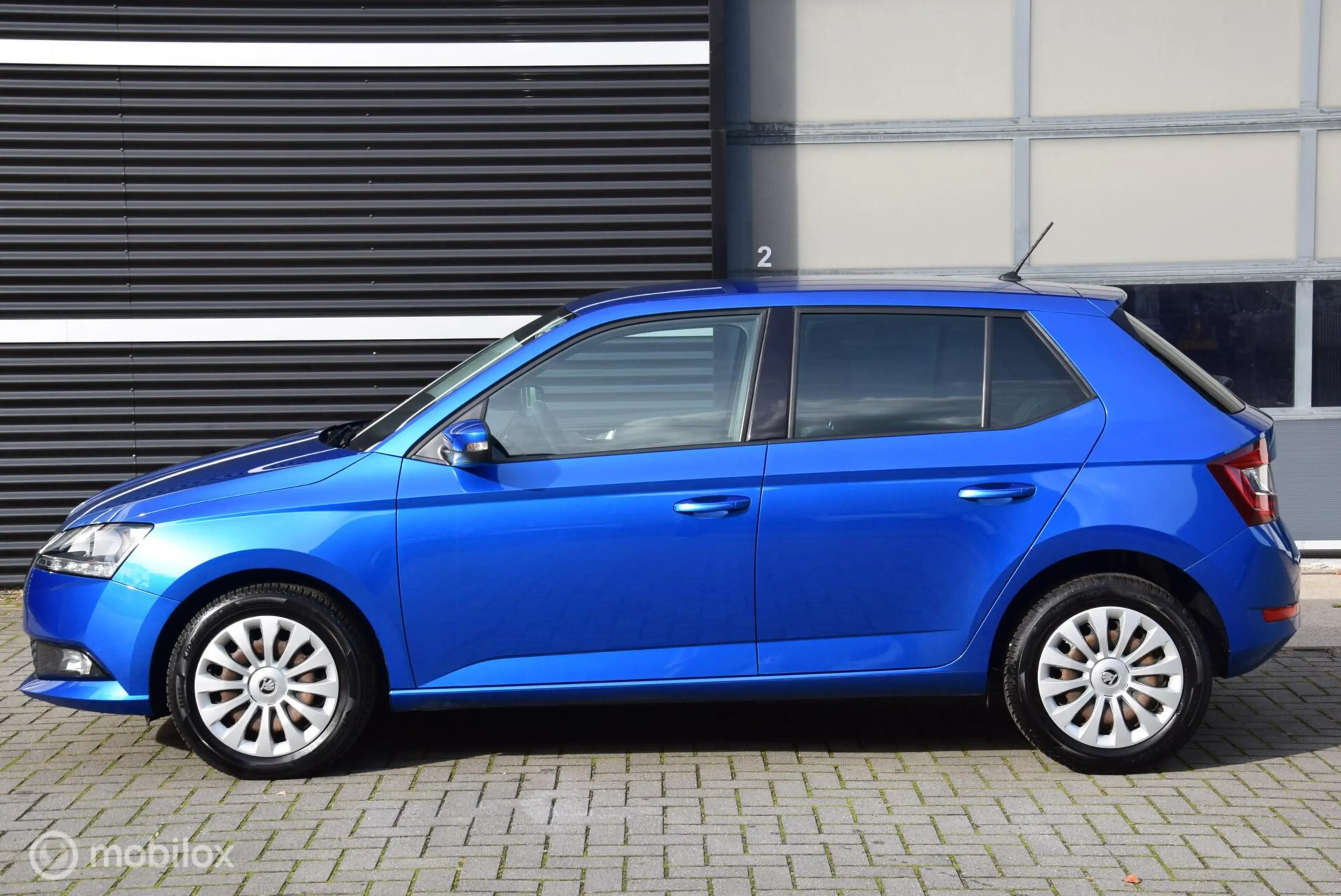 Skoda Fabia 1.0 TSI Business Edition cruise control Apple carp — photo 7