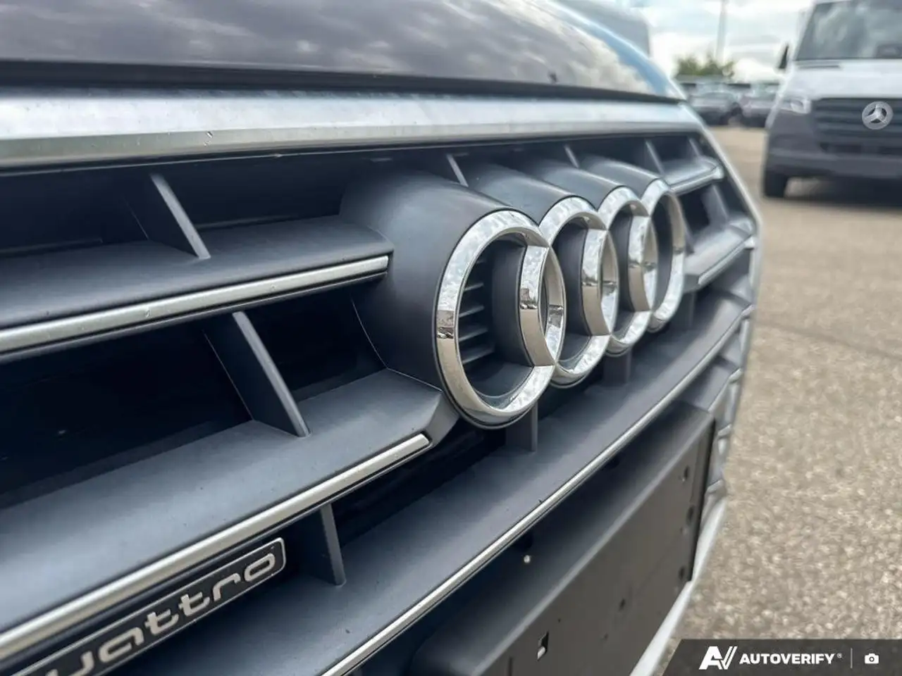 Audi Q5 photo Audi Q5