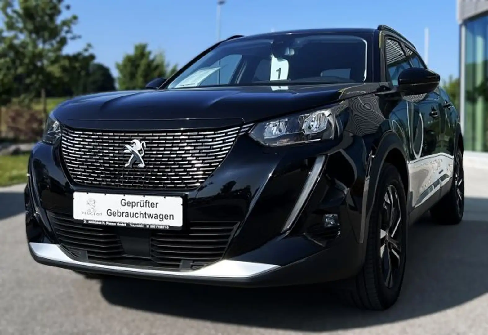 Peugeot 2008 Allure Pack 130 PureTech Schwarz - 2