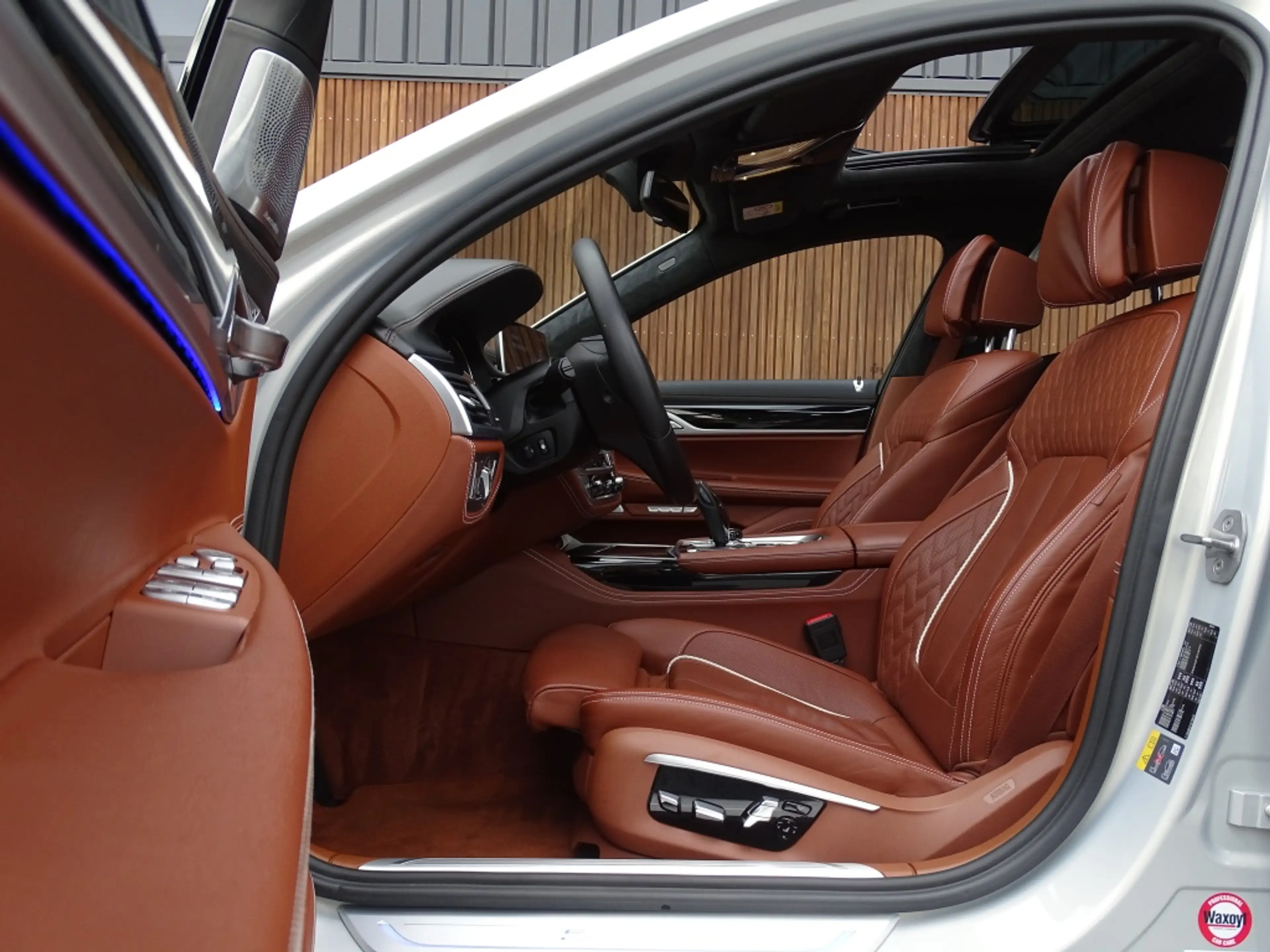 BMW 740 7-serie 740e Lang 326PK / VIP / Bowers & Wilkins / — photo 12