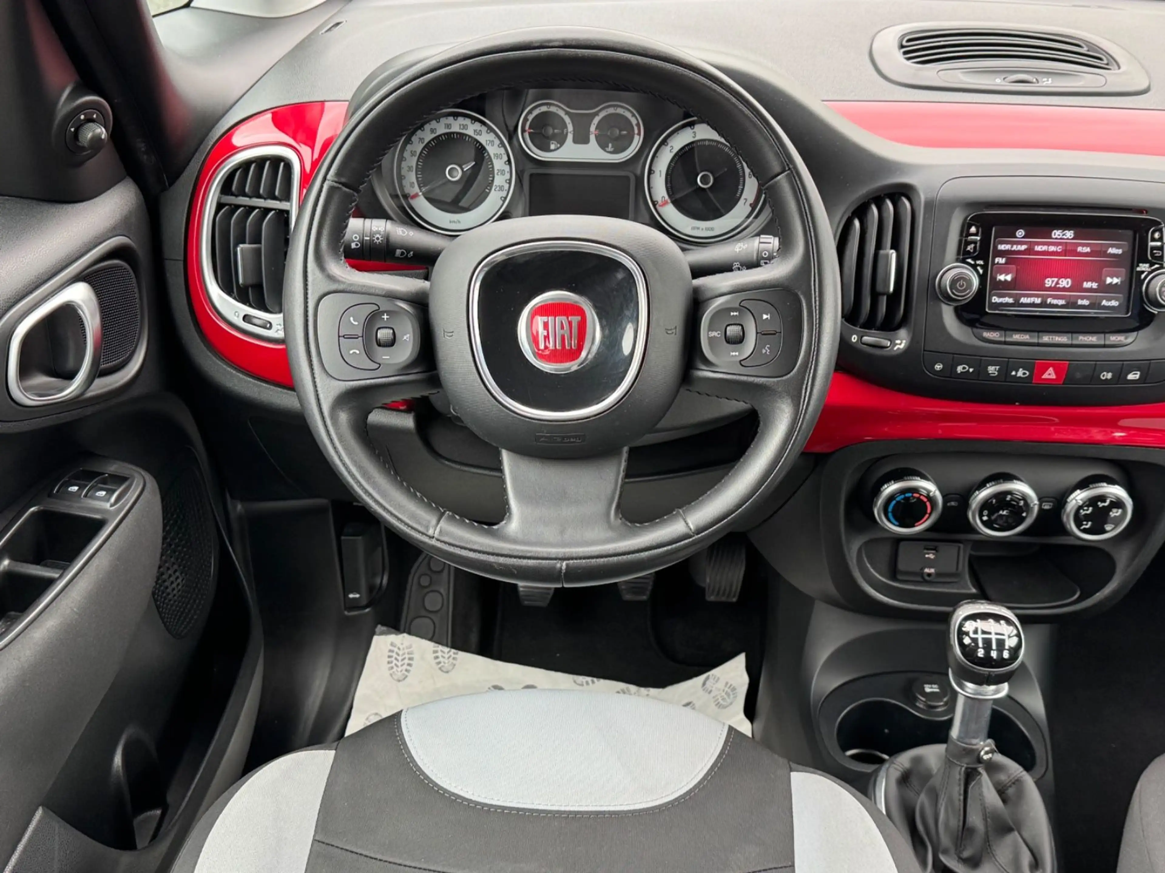 Fiat 500L 1,4 16V Turbo "Mystyle" — photo 15