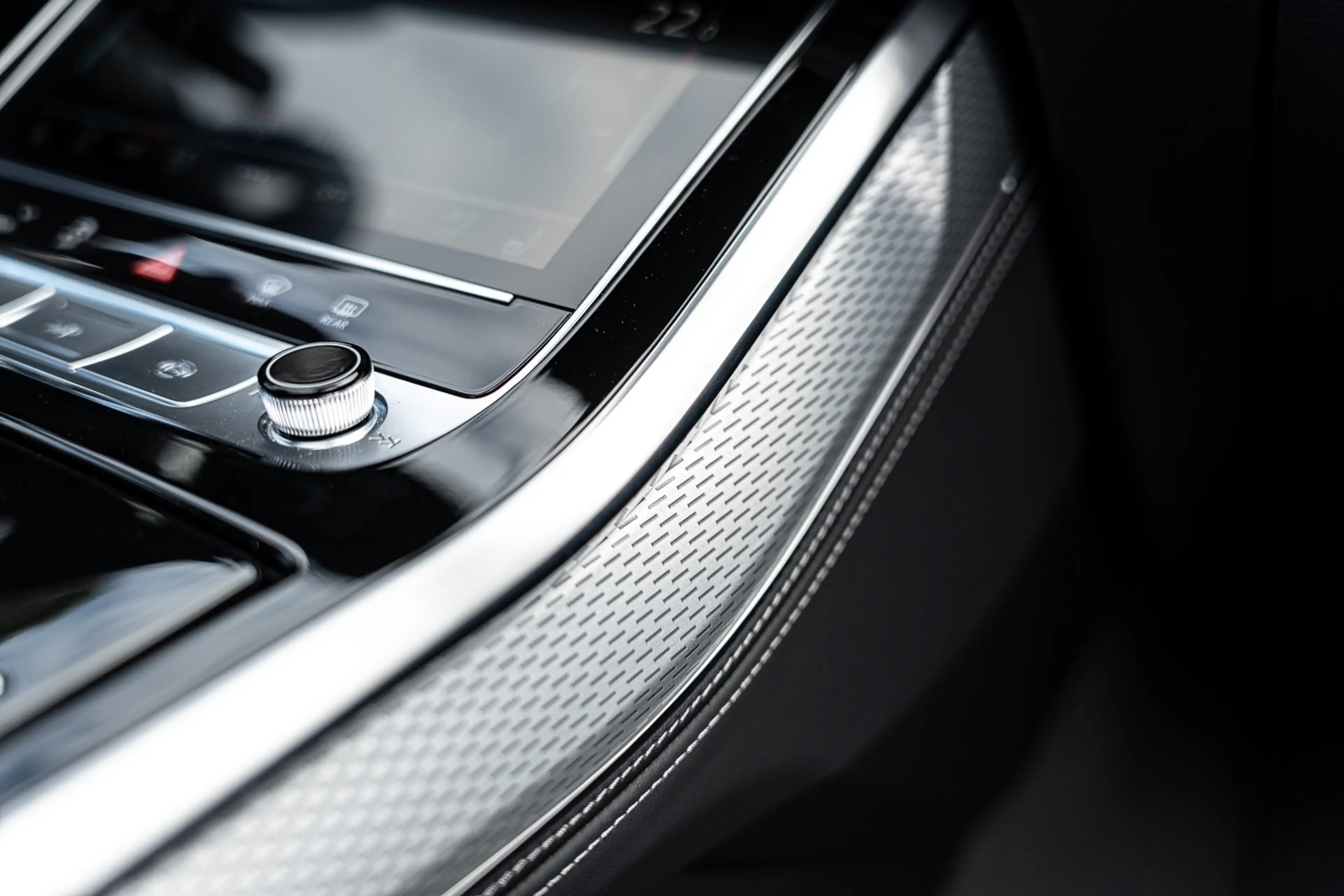 Audi Q8 55 TFSIe Quattro | Aero Pakket | 4WSturing | Massa — photo 24