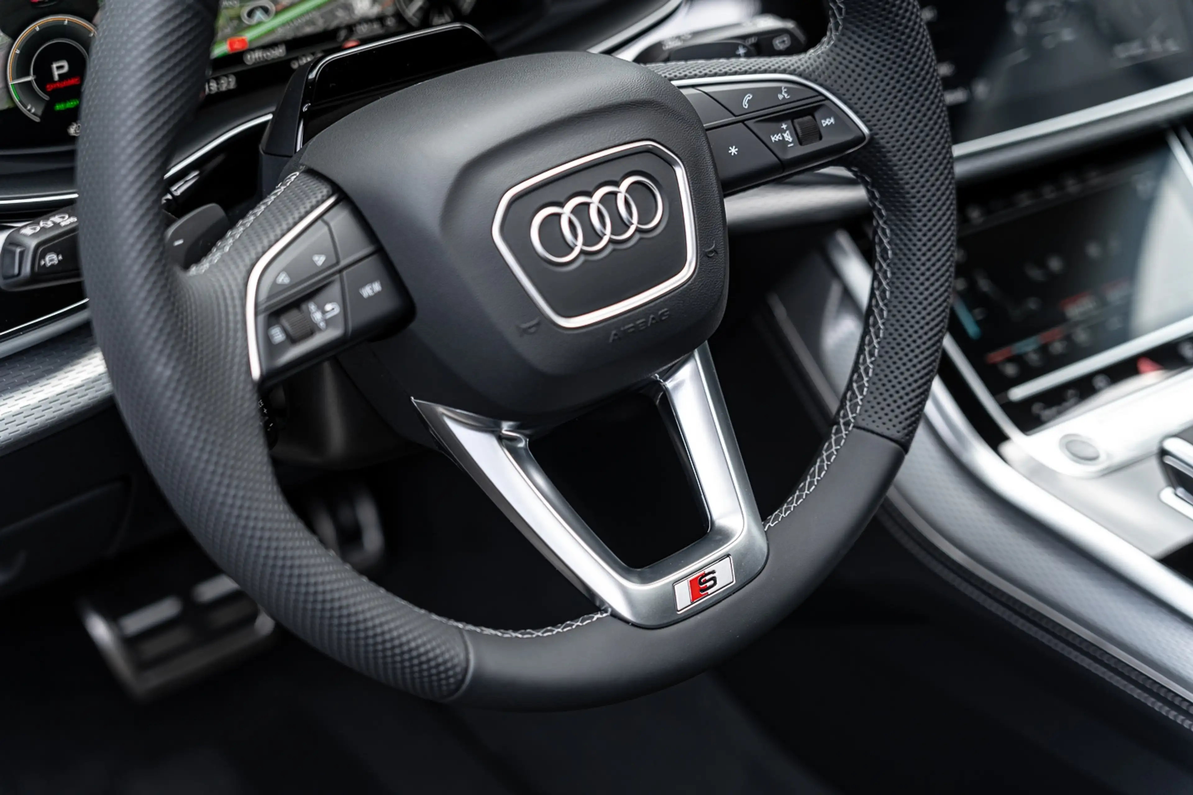 Audi Q8 55 TFSIe Quattro | Aero Pakket | 4WSturing | Massa — photo 9
