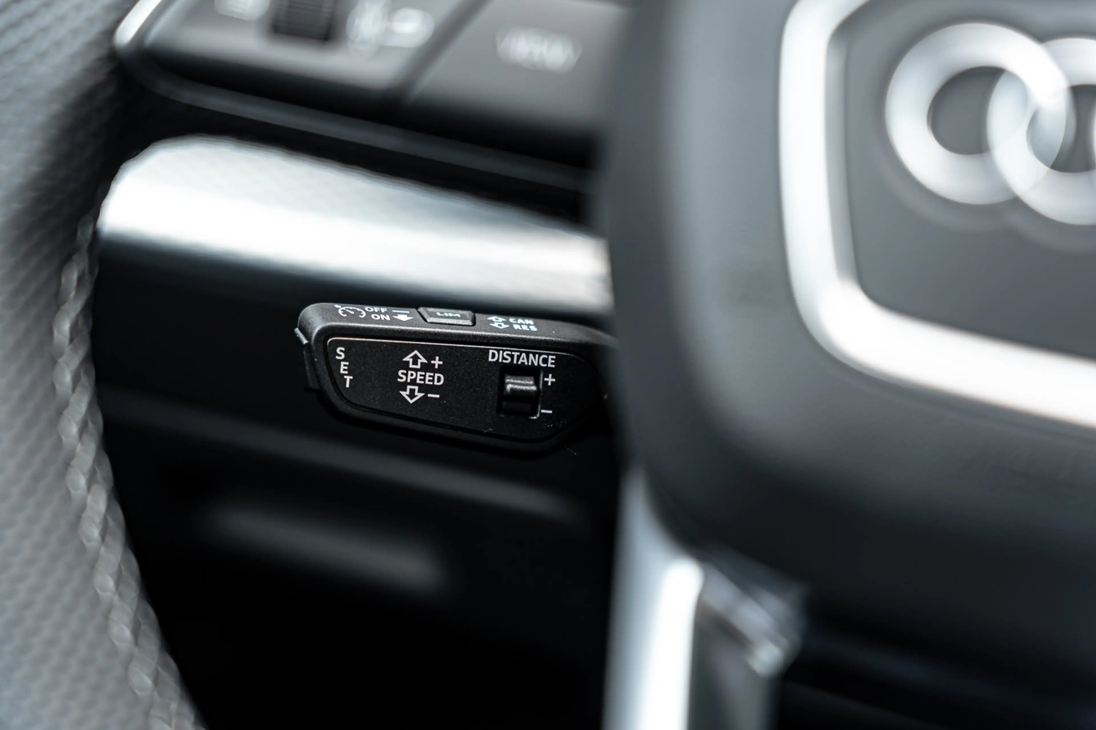 Audi Q8 55 TFSIe Quattro | Aero Pakket | 4WSturing | Massa — photo 25