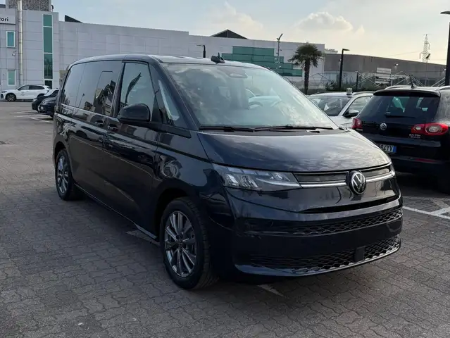 Volkswagen T7 Multivan Life  1.5 TSI PHEV 180kW  4WD DSG
