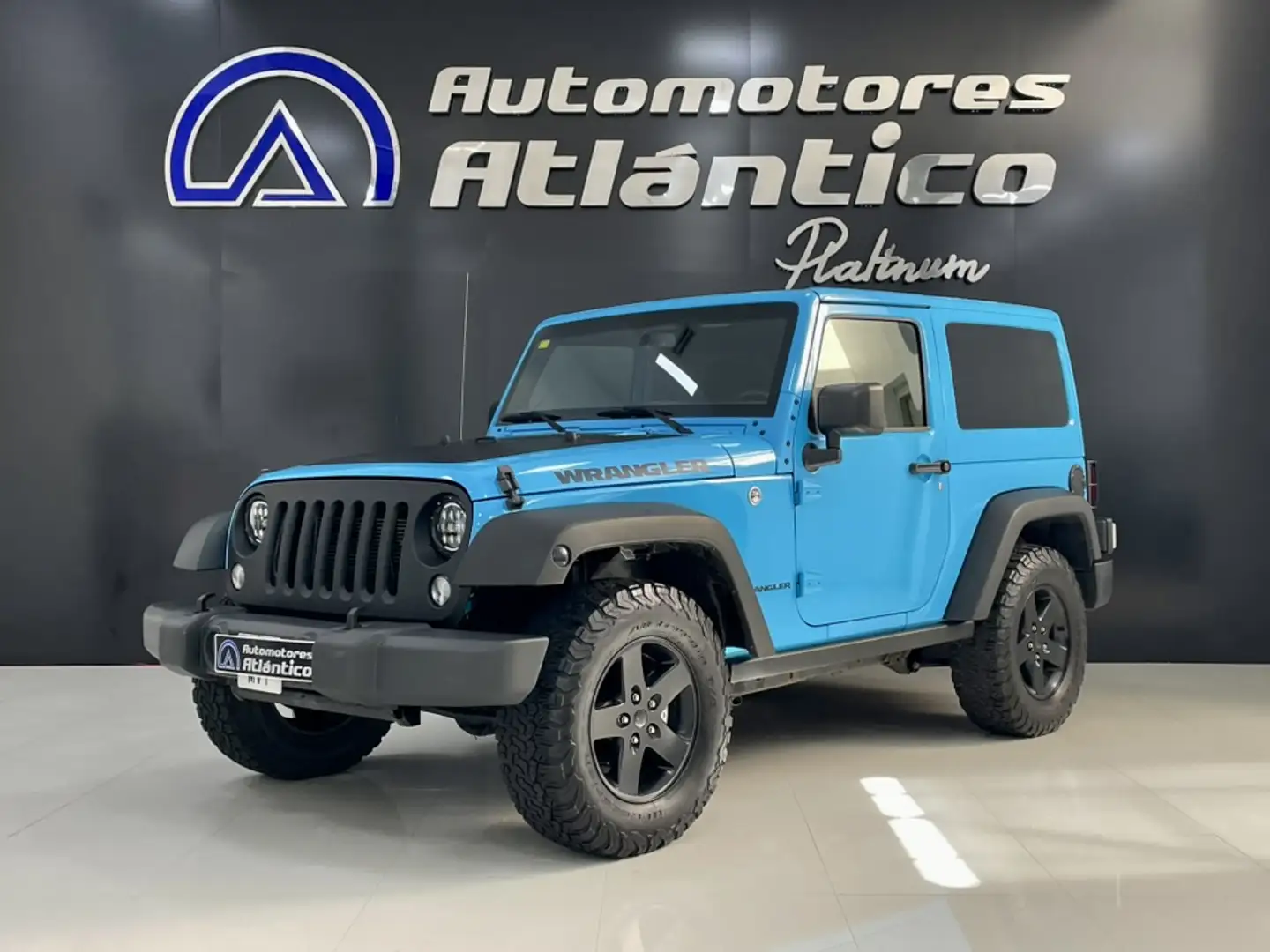 Jeep Wrangler 3.6 Sahara Aut. Blau - 1