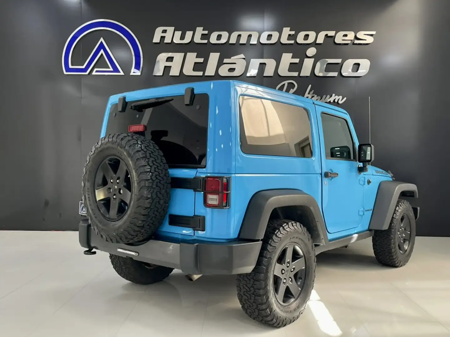 Jeep Wrangler 3.6 Sahara Aut. Blau - 2