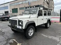 Land Rover Defender 2008