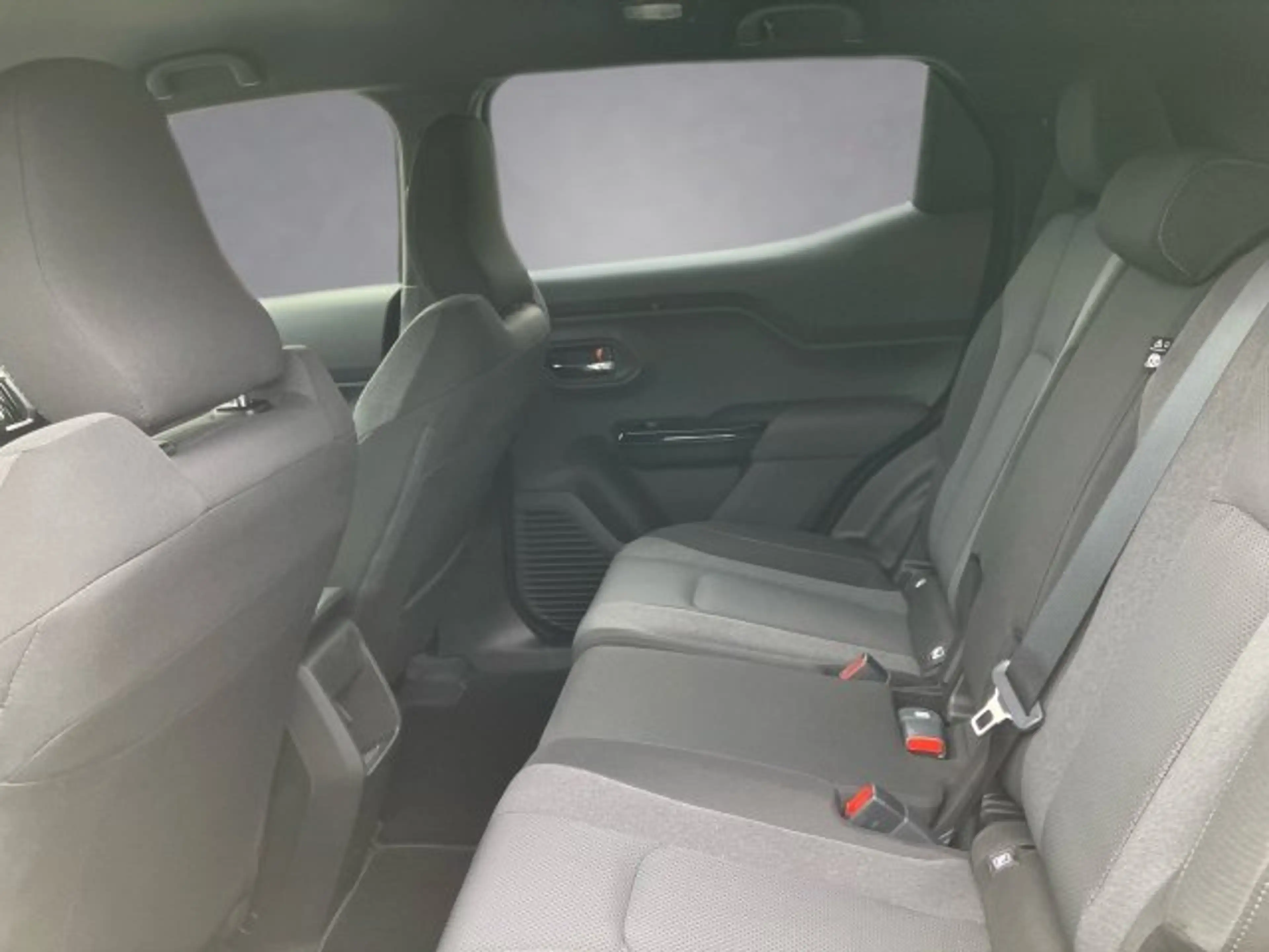 Toyota Urban Cruiser BEV 4x2 Teamplayer 128kW — photo 12