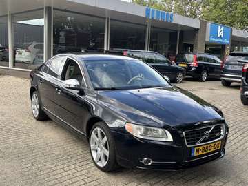 4.4 V8 AWD Summum Stoelventilatie Premium sound BT