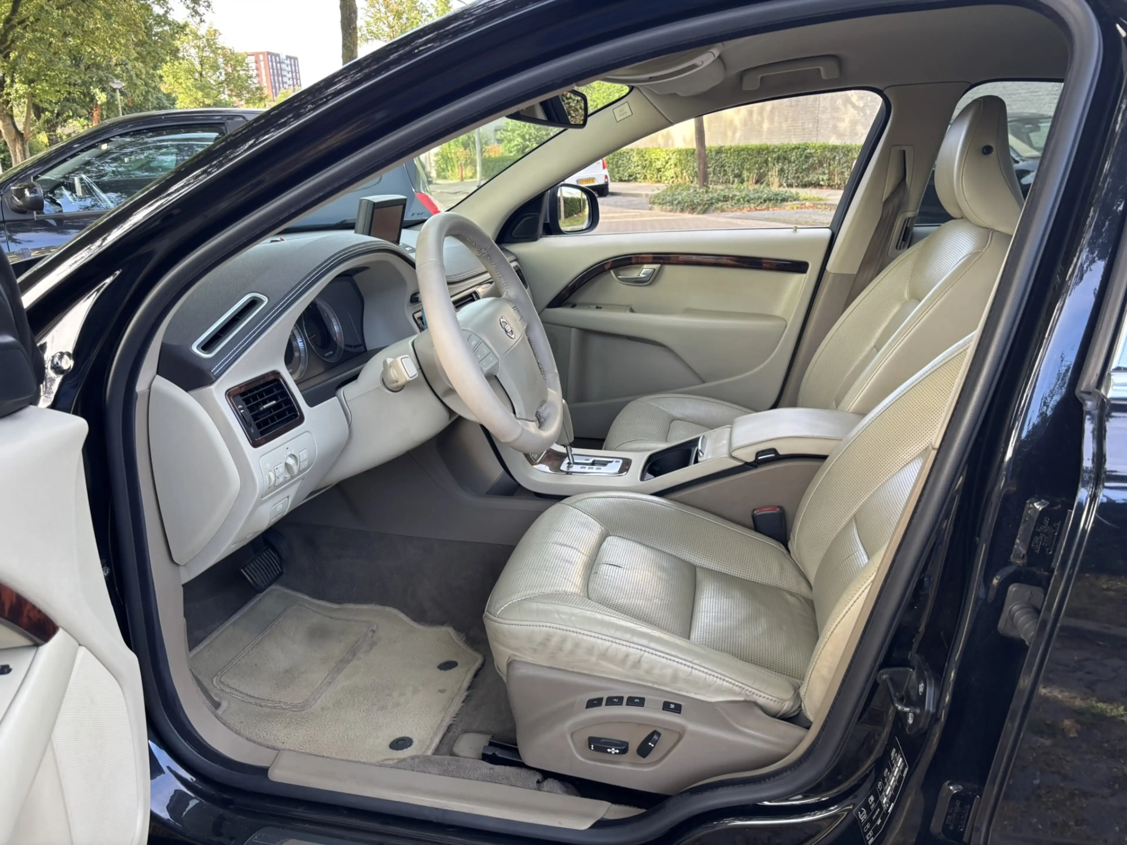 Volvo S80 4.4 V8 AWD Summum Stoelventilatie Premium sound BT — photo 4