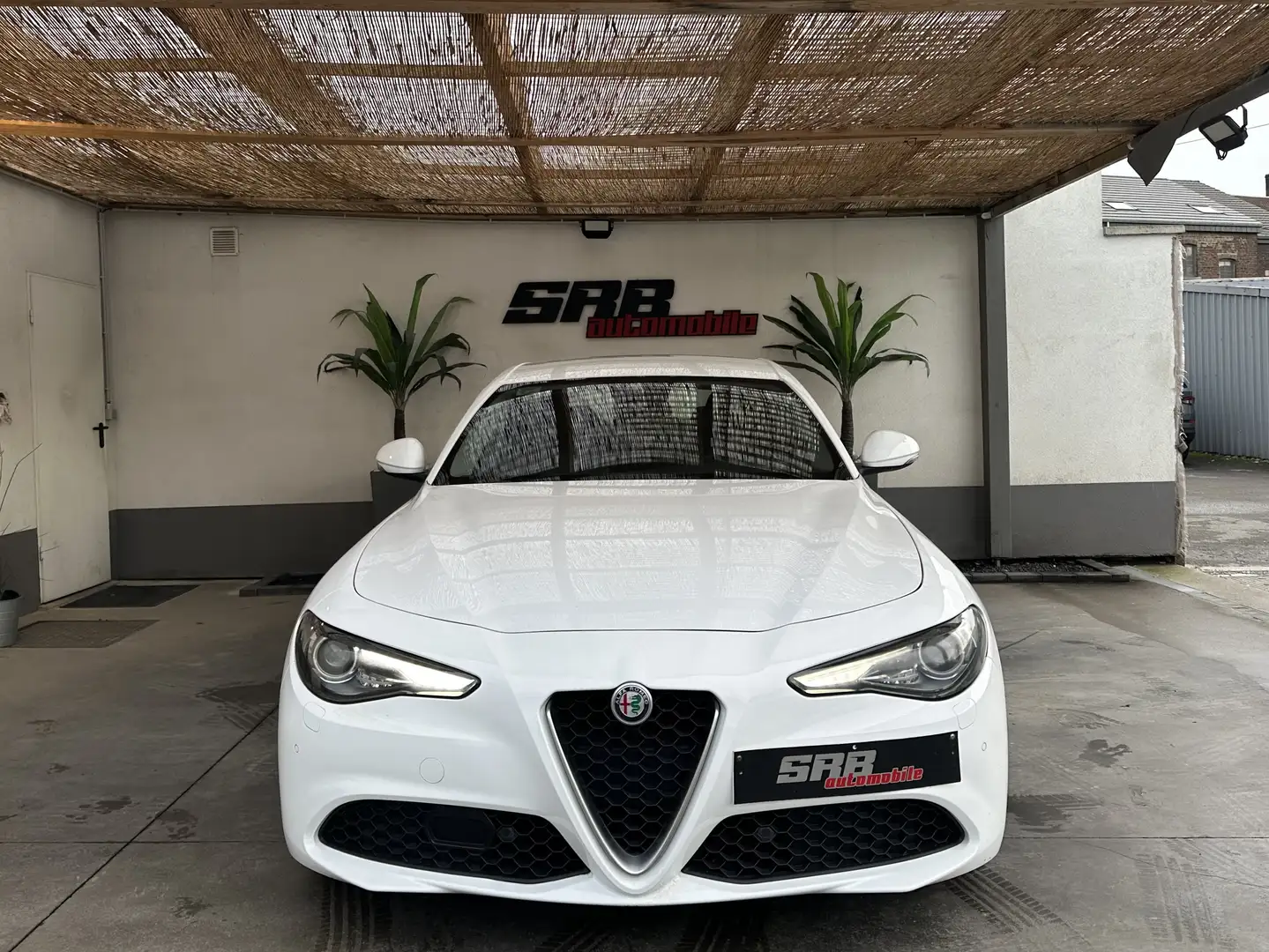Alfa Romeo Giulia Alfa Romeo Giulia - 2