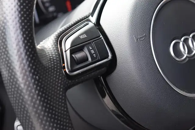 Audi Q5 view 30