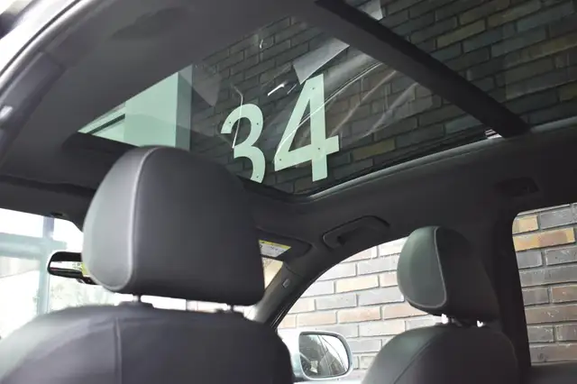 Audi Q5 view 7