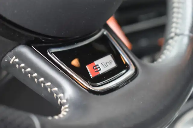 Audi Q5 view 28