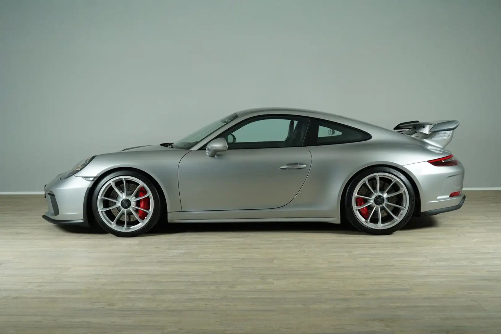 Porsche 911 GT3 II (991) Silber - 2
