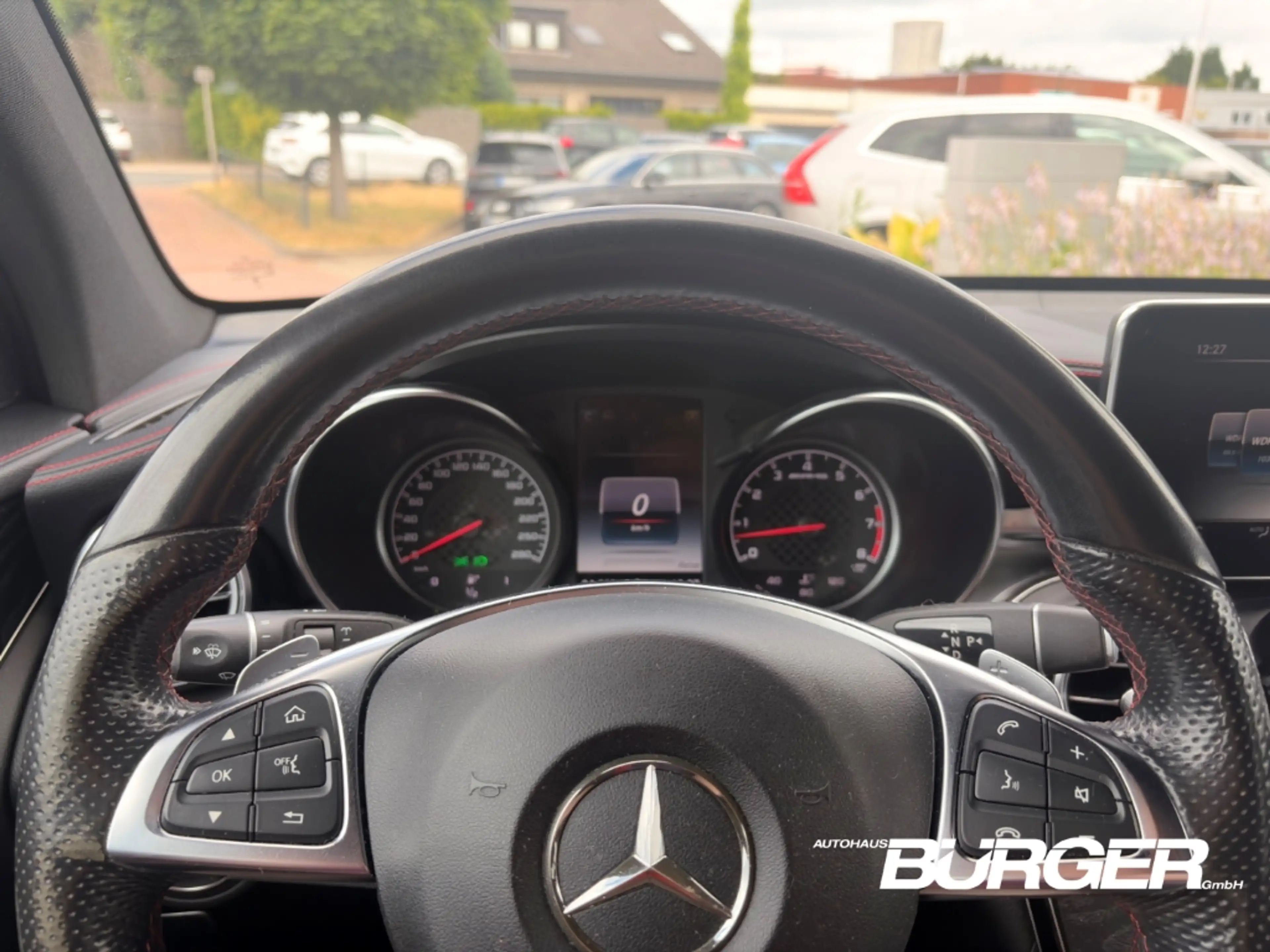 Mercedes-Benz GLC 43 AMG 4Matic Luftfederung AD StandHZG AHK-klappbar Navi — photo 9