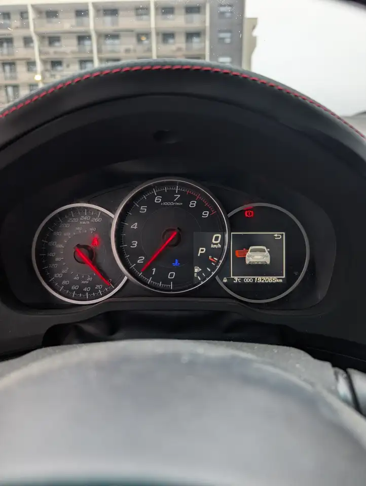 Subaru BRZ снимка Subaru BRZ