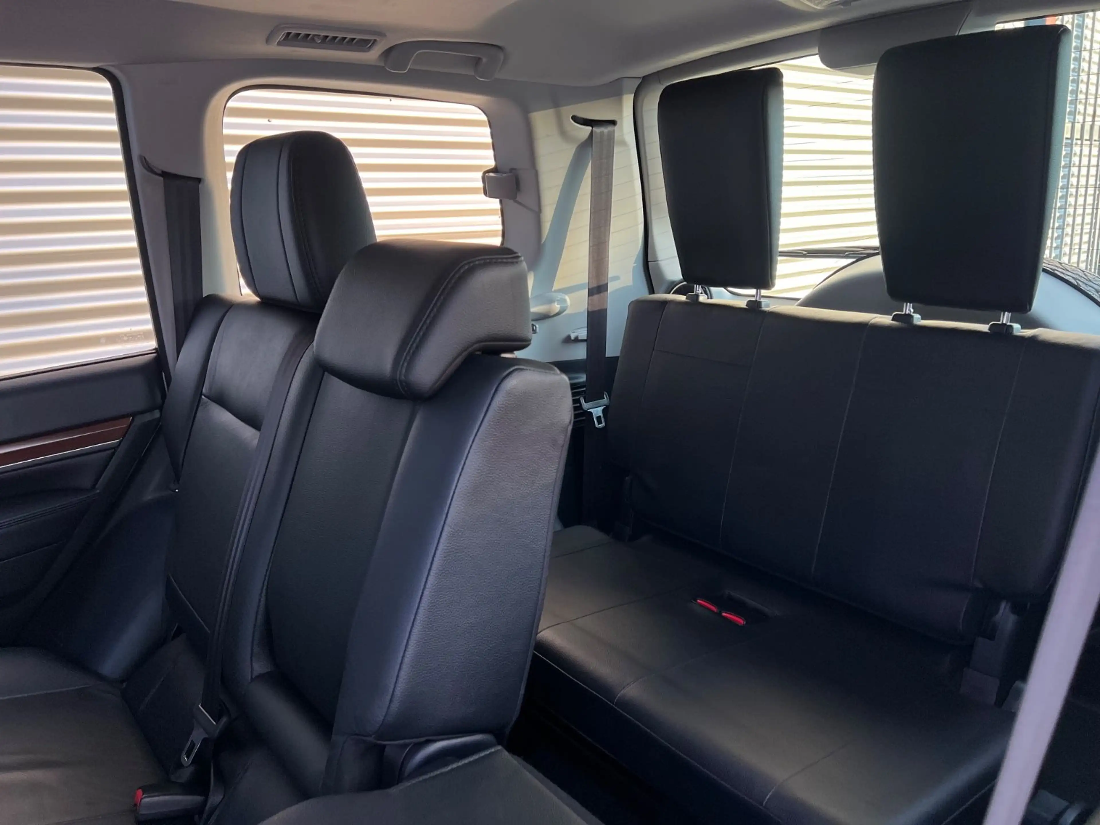 Mitsubishi Pajero 3,2 DI-D 4WD Instyle Autom.7Si*1Hand*VOLL — photo 13