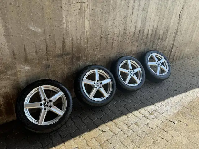 Mercedes-Benz A-Class view 22