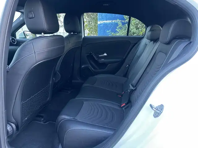 Mercedes-Benz A-Class view 9