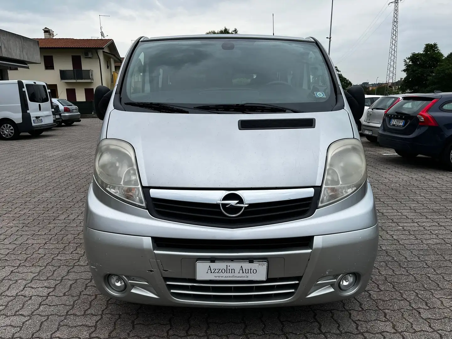 Opel Vivaro 2.0 CDTI 9/POSTI SI A NEOPATENTATI Argento - 2