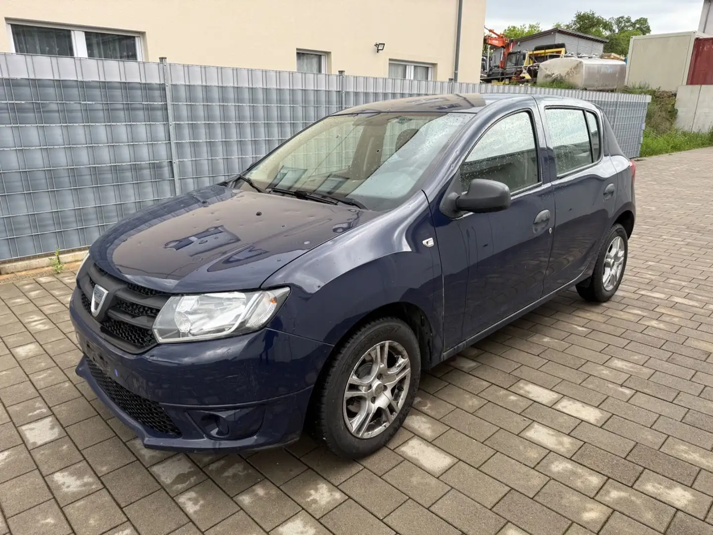 Dacia Sandero II 1.2 16V Essentiel Mavi - 1