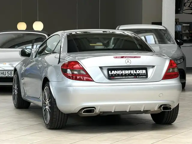 Mercedes-Benz SLK view 6