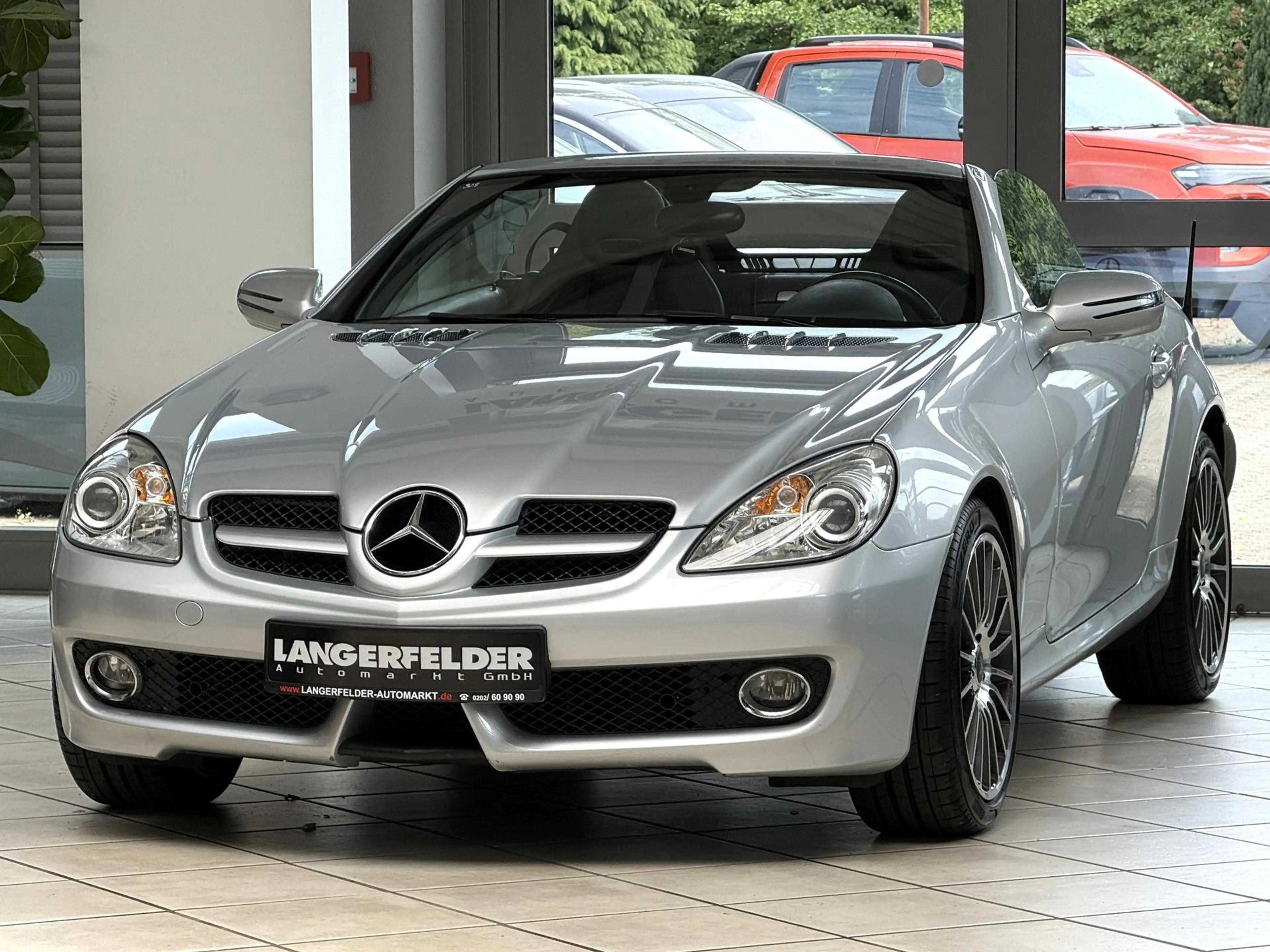 Mercedes-Benz SLK 200 SLK 200 Cabrio*AIRSCARF*LEDER*SHZ*KESKIN*el.HTP — photo 9